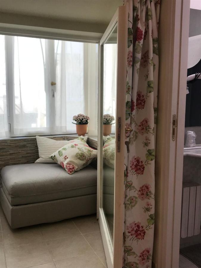 Bed and Breakfast Barù in Chiaia Napoli Esterno foto